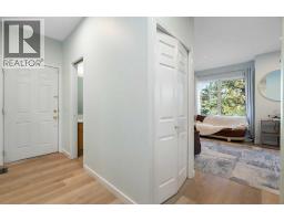 1, 2031 26 Avenue SW - photo 3