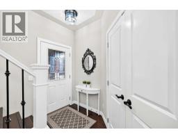 1060 KINGSTON Crescent SE - photo 4