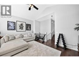 1060 KINGSTON Crescent SE - photo 36