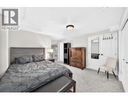 1060 KINGSTON Crescent SE - photo 38
