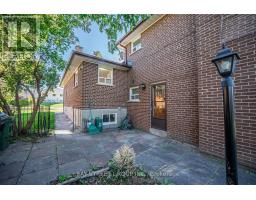 42 Faye Drive, Toronto, ON M2J3S6 Photo 38