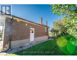 42 Faye Drive, Toronto, ON M2J3S6 Photo 39
