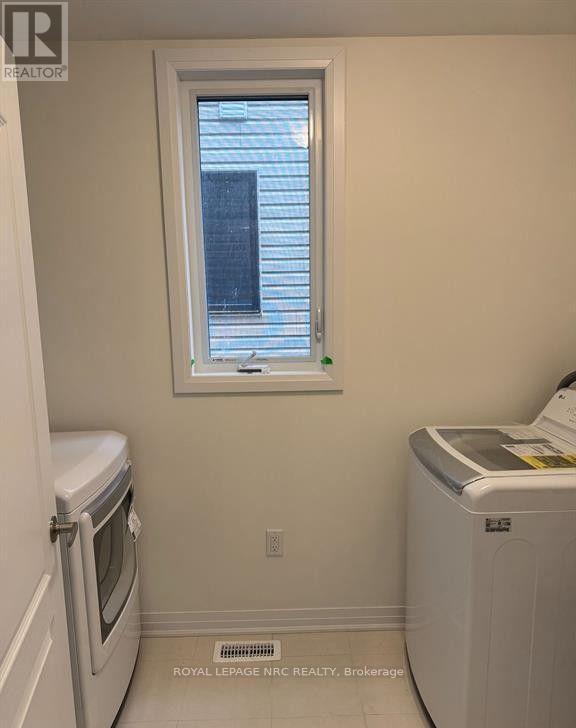48 VARSITY DRIVE, Welland (Dain City) — photo 12