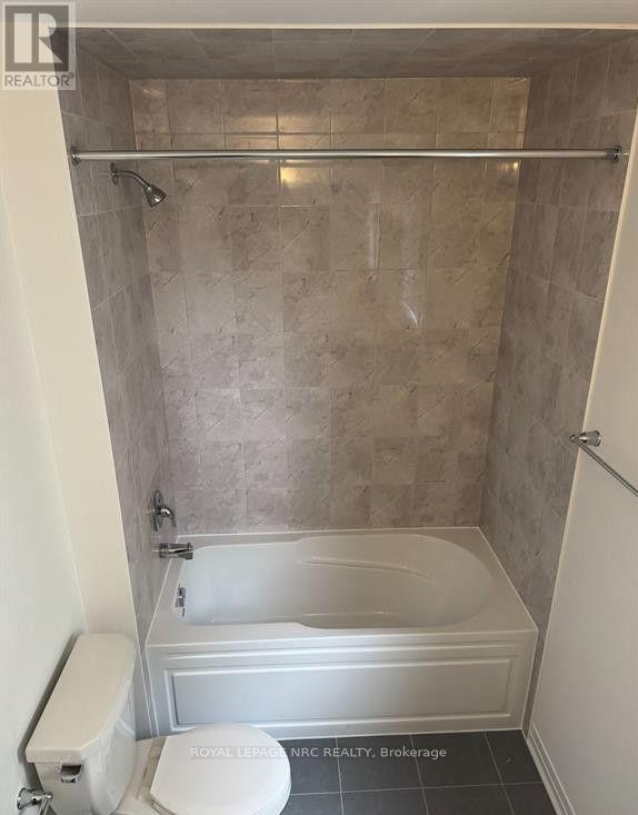 48 Varsity Drive — photo 19