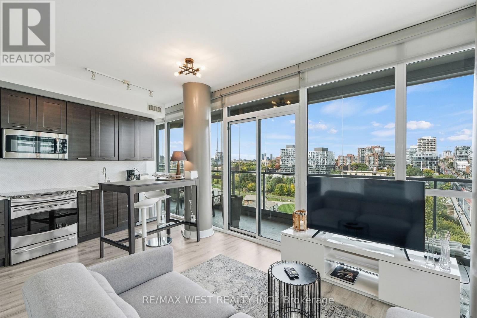 169 Fort York Boulevard — photo 15