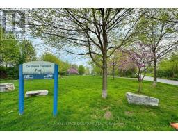 806 - 21 Lawren Harris Square, Toronto, ON M5A0T4 Photo 15