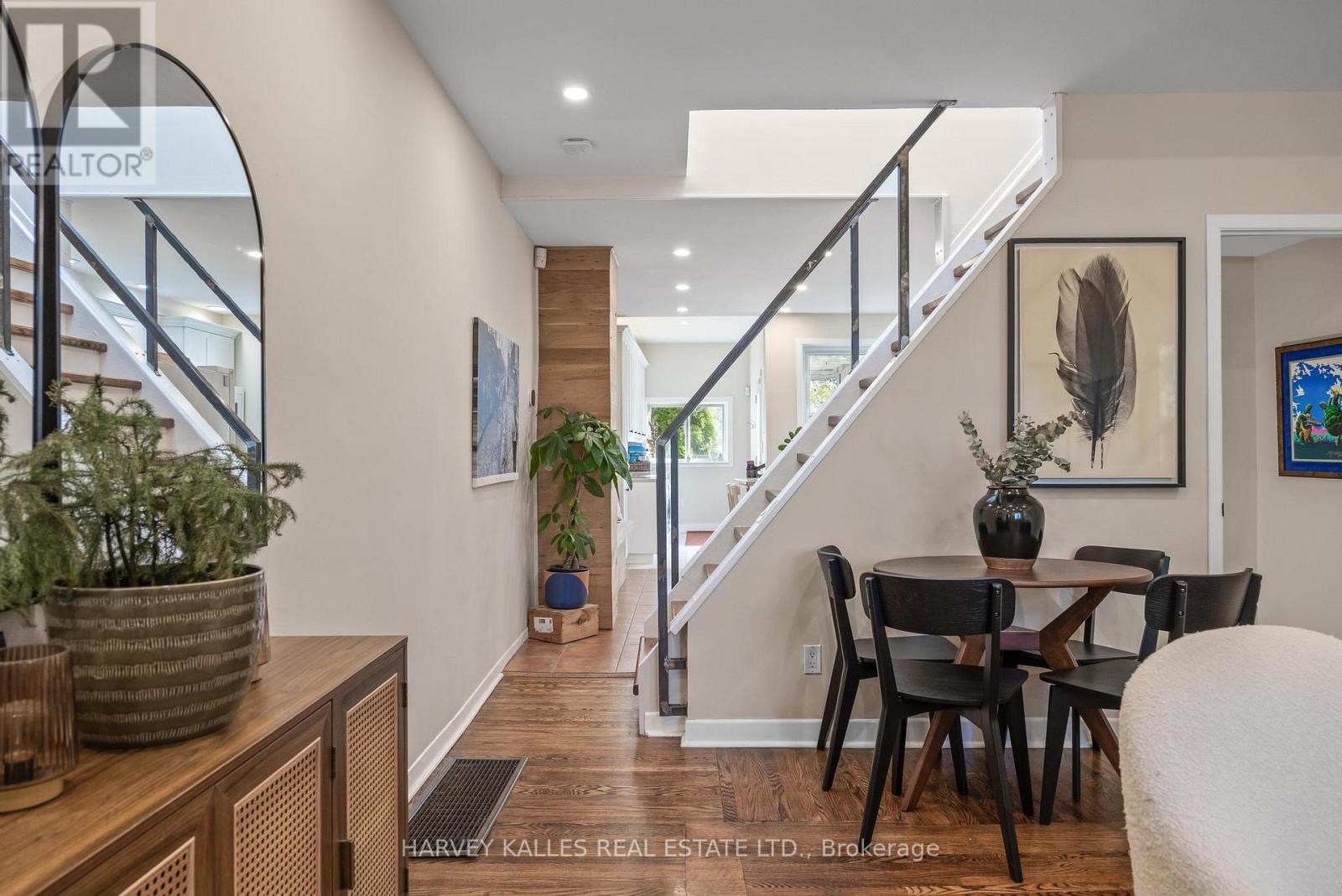 495 Roxton Road, Toronto, ON photo 9