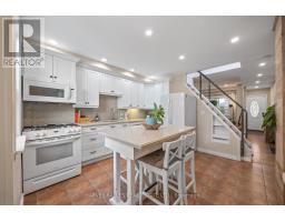 495 Roxton Road, Toronto, ON M6G3R5 Photo 10