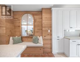 495 Roxton Road, Toronto, ON M6G3R5 Photo 14