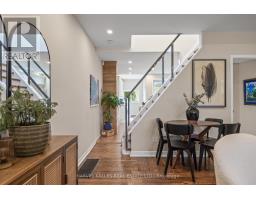 495 Roxton Road, Toronto, ON M6G3R5 Photo 9