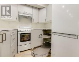 Lower Unit - 8 Empire Avenue, Toronto, ON M4M2L4 Photo 6