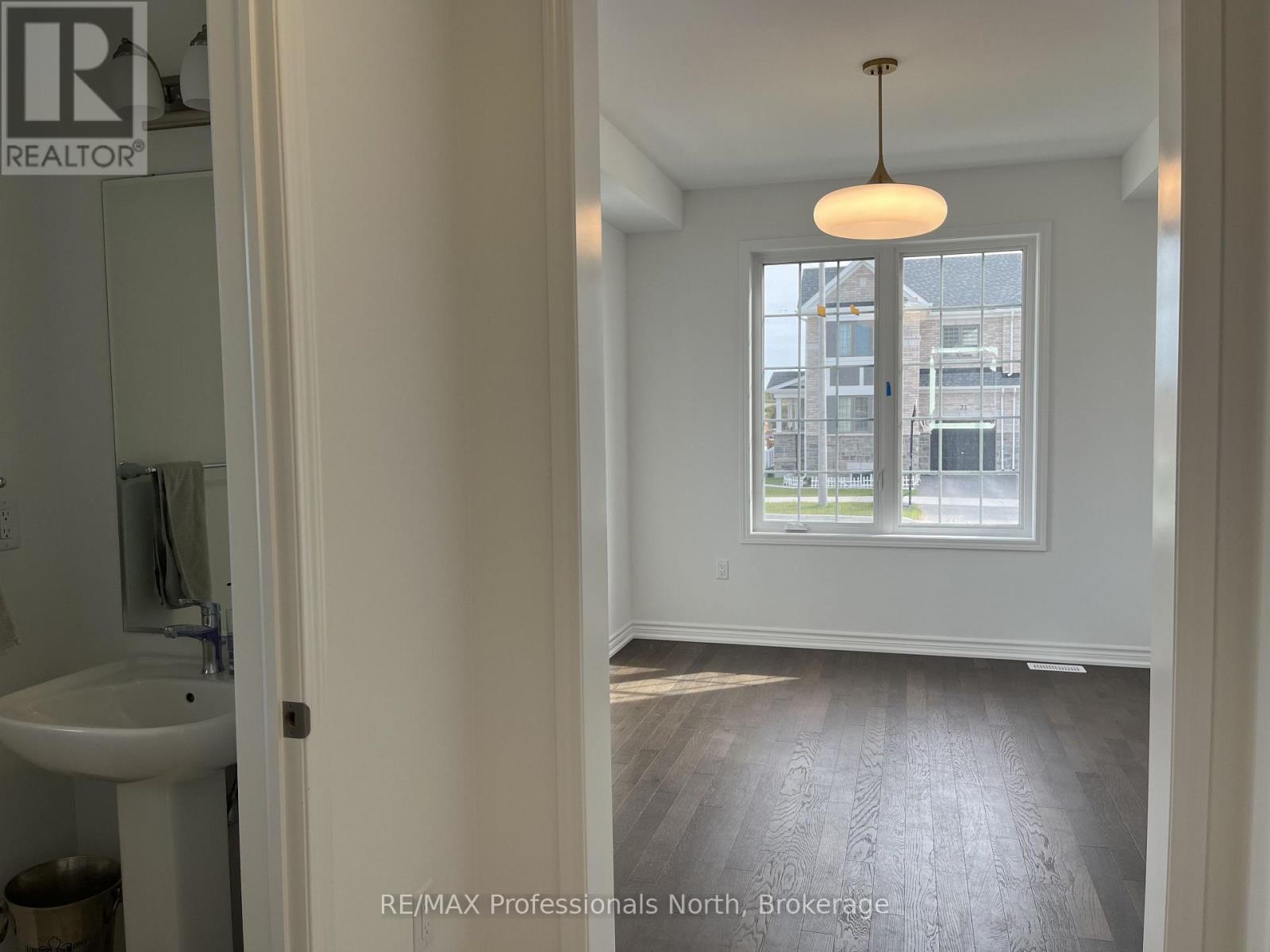 62 Lower Street — photo 13