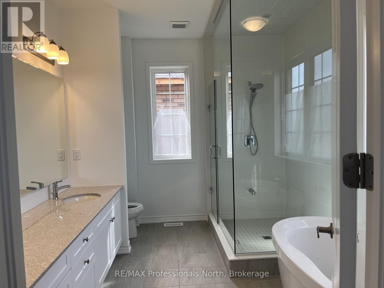 62 Lower Street — photo 21