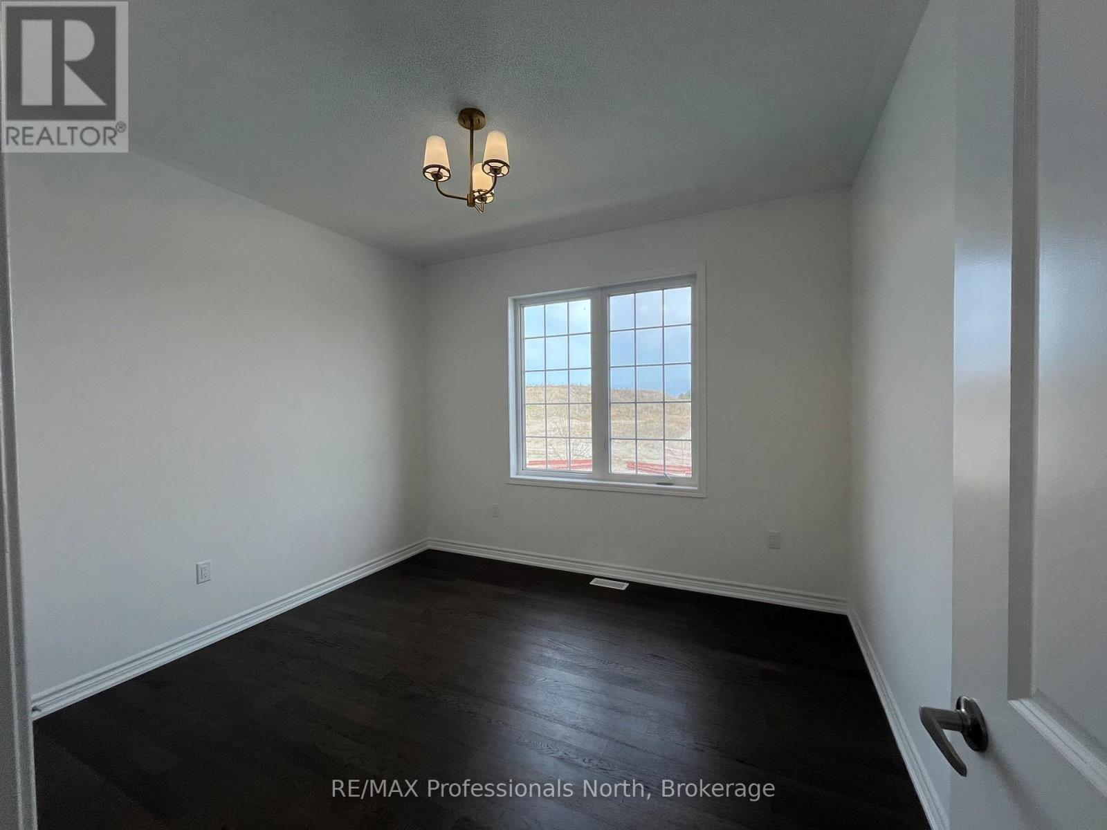 62 Lower Street — photo 23