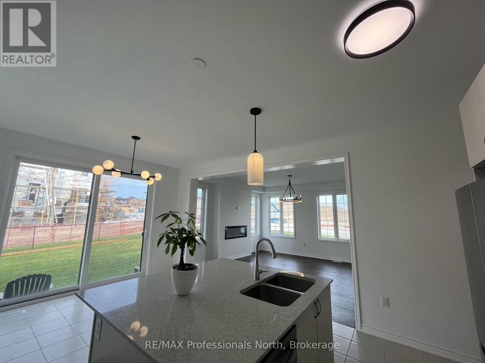 62 LOWER STREET, Barrie — photo 9