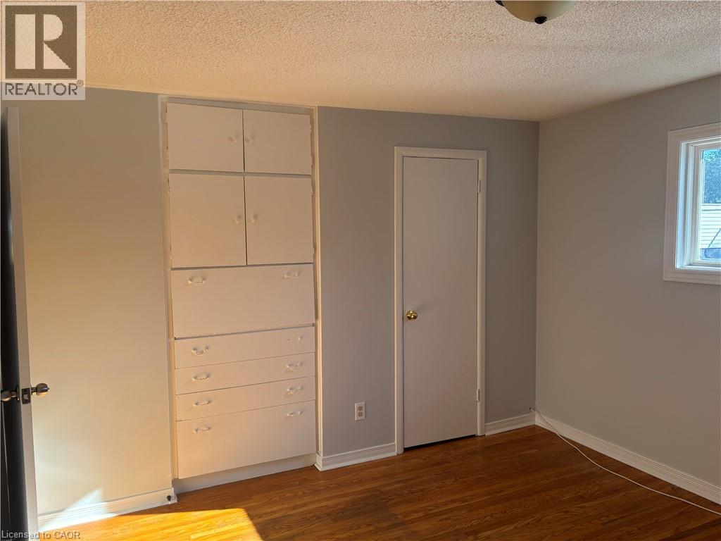 232 Barton Street — photo 14