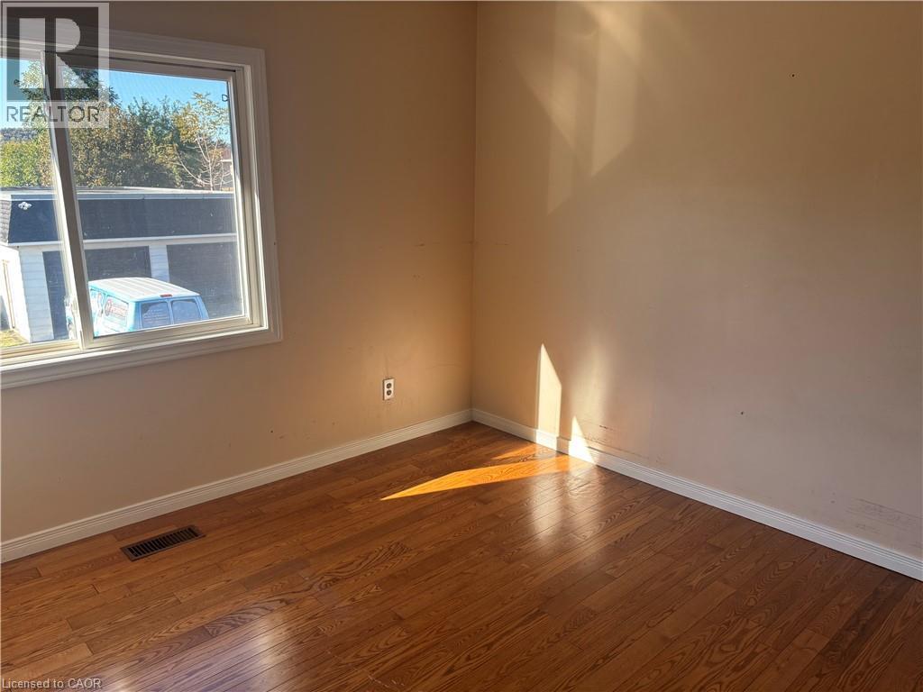 232 Barton Street — photo 15