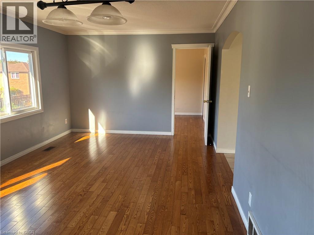 232 BARTON Street, Hamilton — photo 7