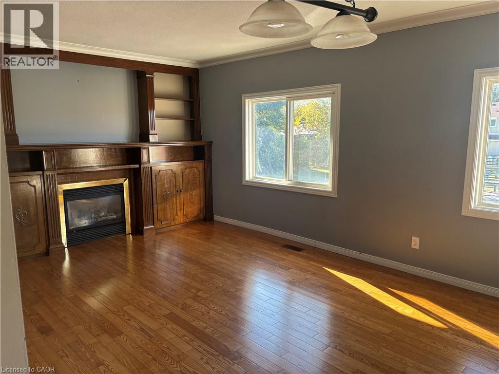 232 BARTON Street, Hamilton — photo 9
