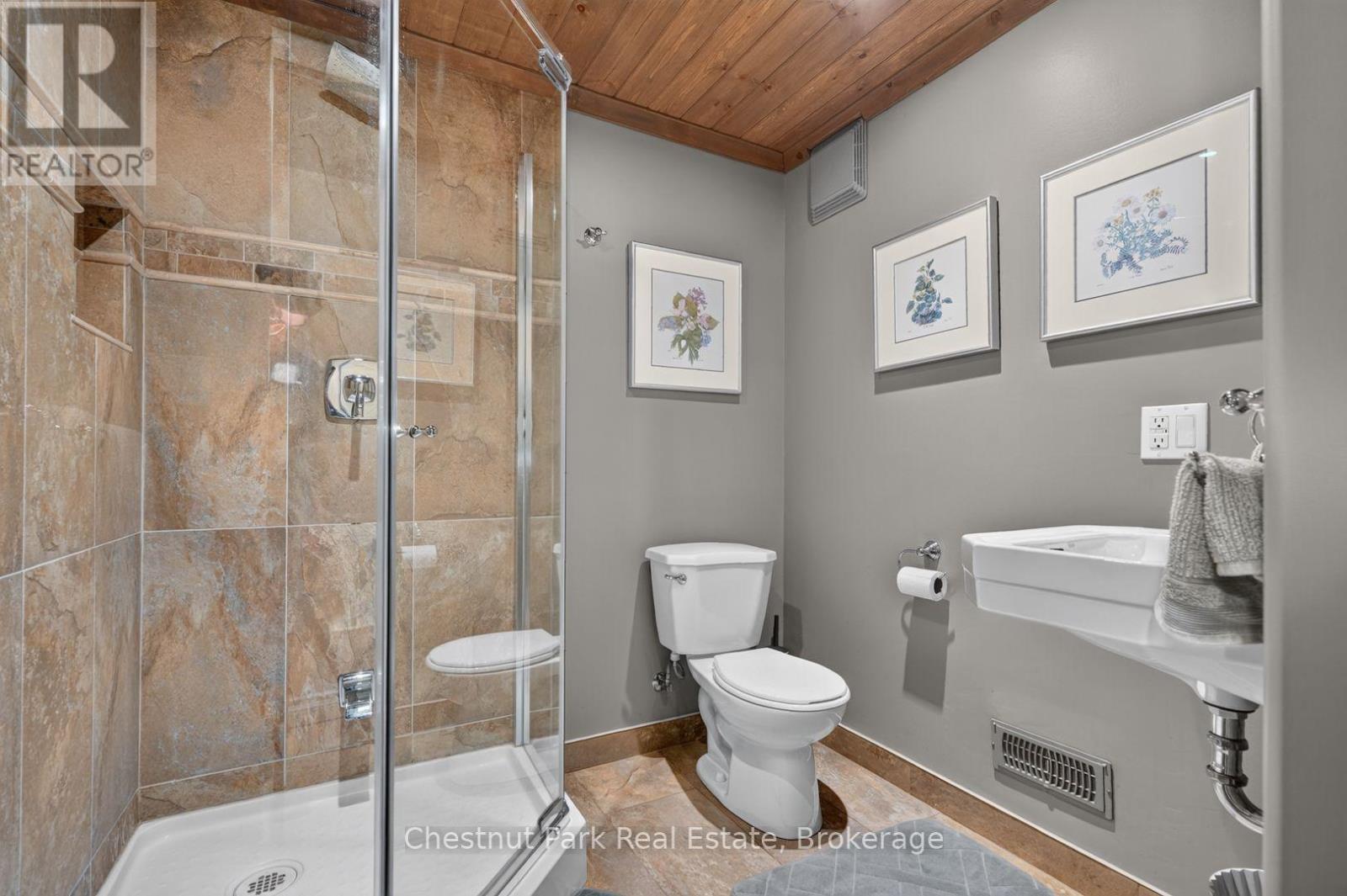 240 KNISTER ROAD - 32