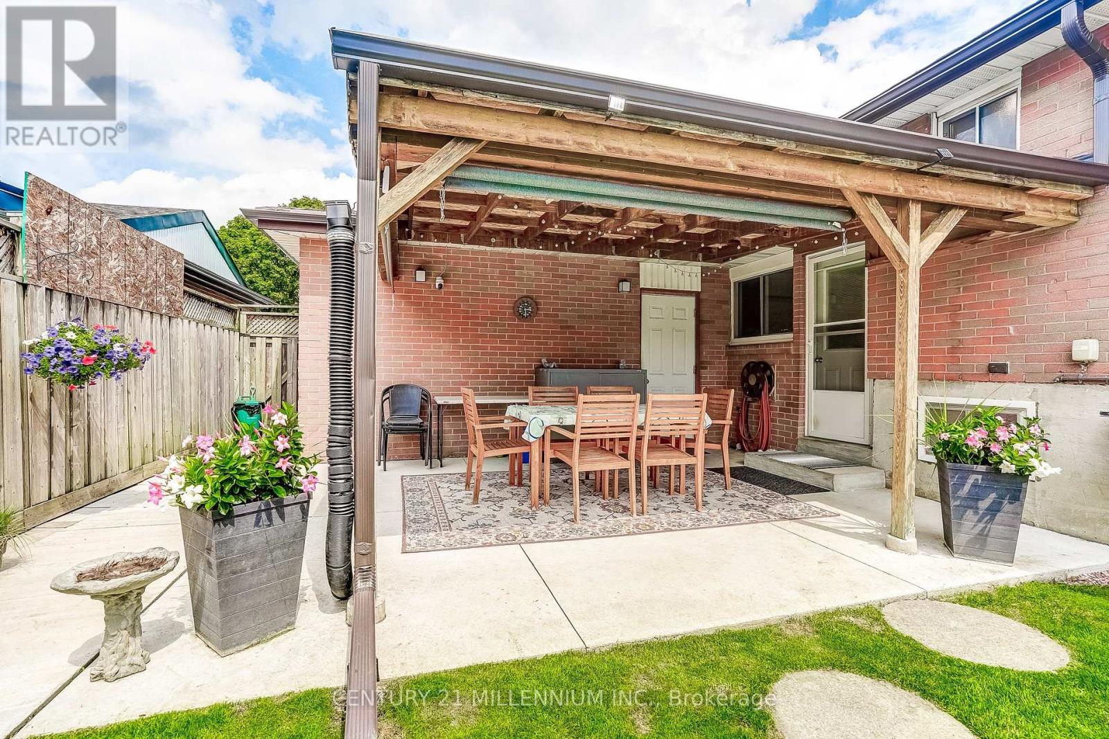 72 Glebe Crescent, Brampton, ON photo 35