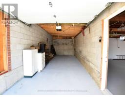 103 Richardson Avenue, Toronto, ON M6M3S2 Photo 37