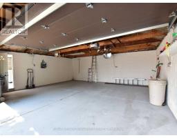 103 Richardson Avenue, Toronto, ON M6M3S2 Photo 38