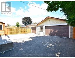 103 Richardson Avenue, Toronto, ON M6M3S2 Photo 39