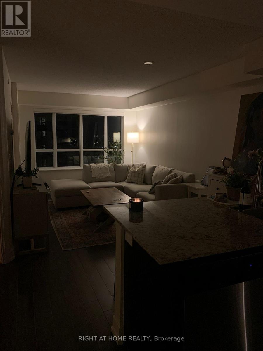 2 Eva Road — photo 36