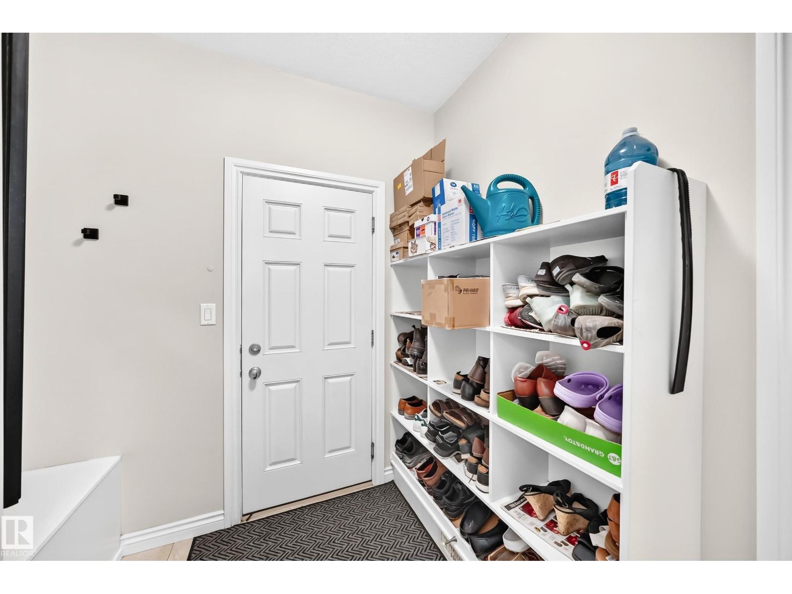 3179 WINSPEAR CR SW - 24