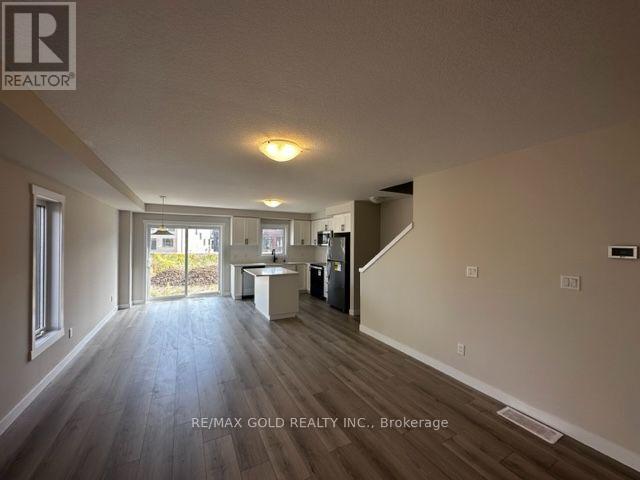 17 WILKINSON AVENUE — photo 3