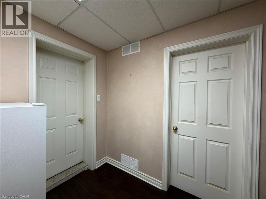 82 St. Davids Road — photo 32