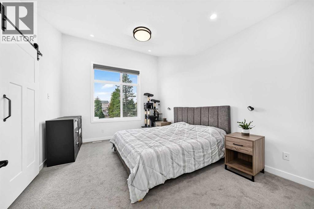 4510 72 Street NW photo 21