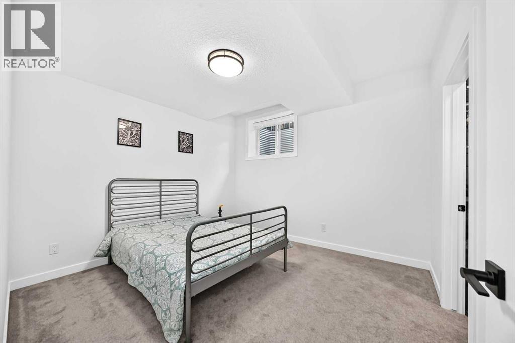4510 72 Street NW - 43