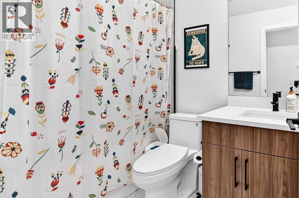 4510 72 Street NW - 45