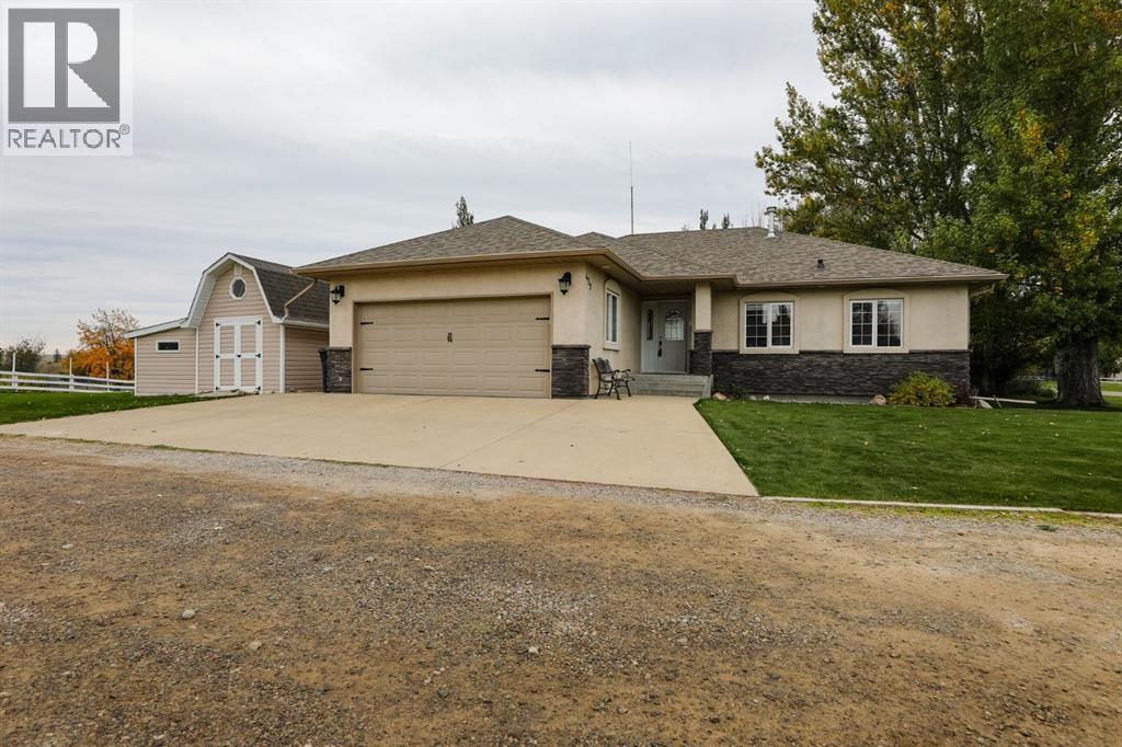 Photo of 429 S 2 Street W, Magrath