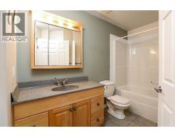 429 S 2 Street W, Magrath, AB T0K1J0 Photo 17