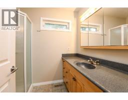 429 S 2 Street W, Magrath, AB T0K1J0 Photo 21
