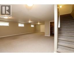 429 S 2 Street W, Magrath, AB T0K1J0 Photo 22