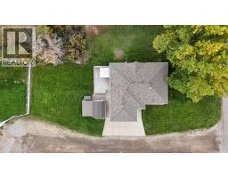 429 S 2 Street W, Magrath, AB T0K1J0 Photo 40