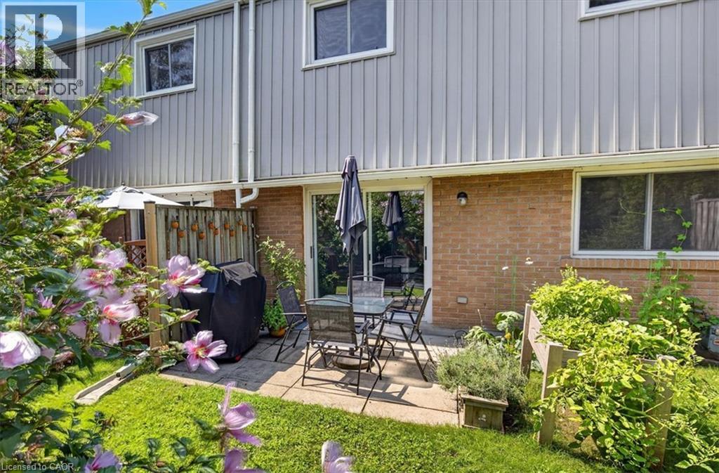 479 Woodview Road — photo 46