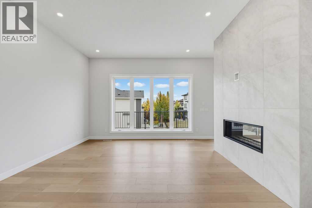 83 Crestridge Heights SW - Image 12