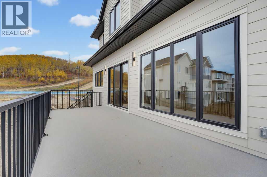 83 Crestridge Heights SW - Image 17