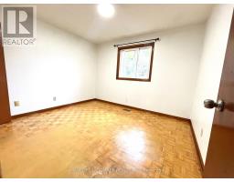 44 Lady Churchill Court, Toronto, ON M1V2J6 Photo 13
