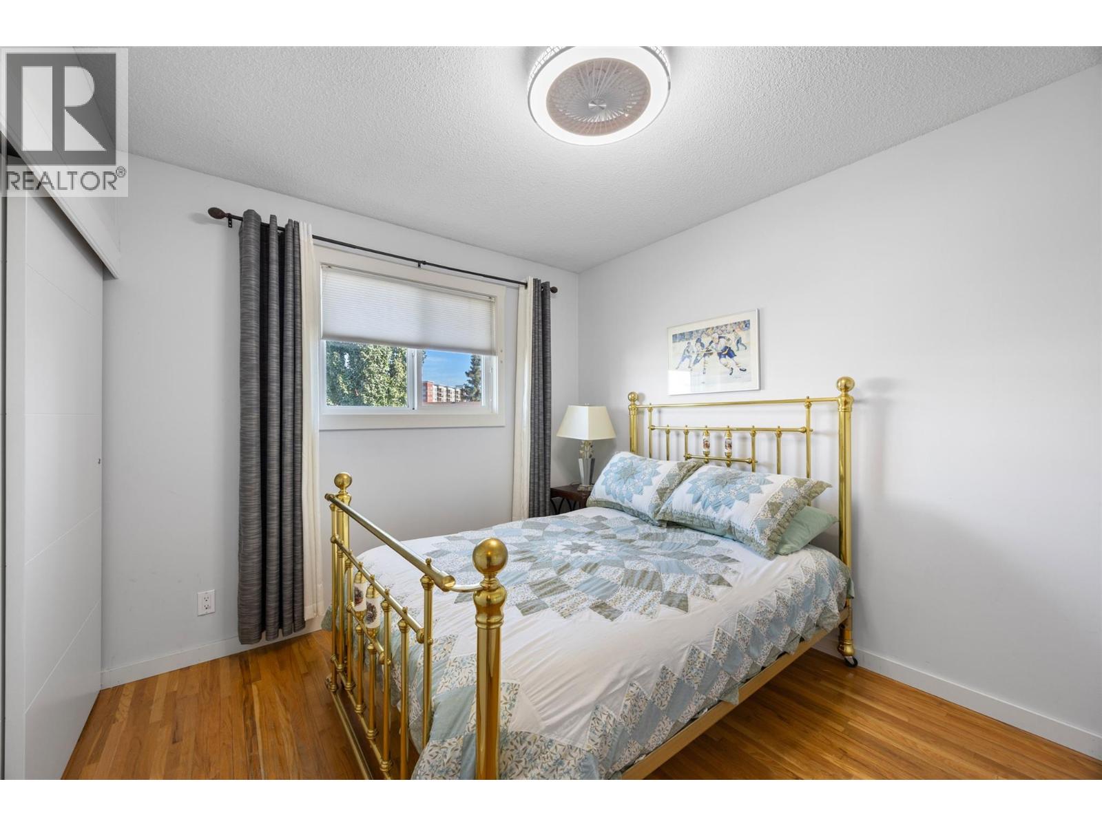 732 Ivy Avenue, Kamloops - Image 1