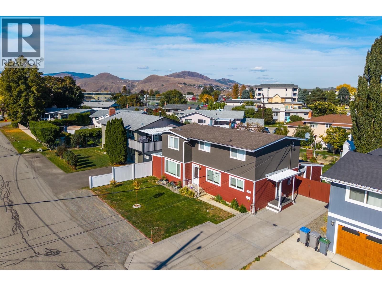 732 Ivy Avenue, Kamloops - Image 1