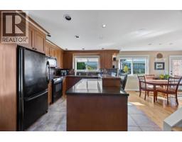 732 Ivy Avenue, Kamloops, BC V2B3X1 Photo 14