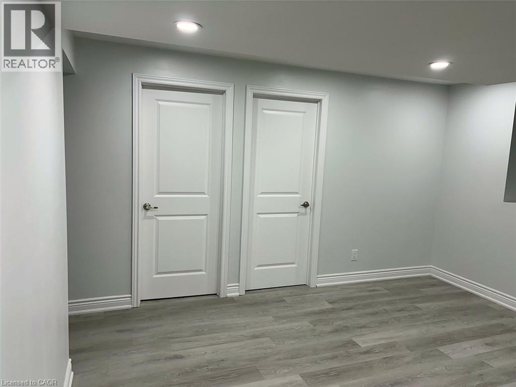 37 Parkglen Street — photo 16