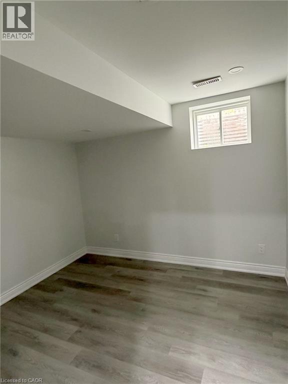 37 Parkglen Street — photo 22