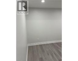 37 Parkglen Street Unit# Lower Level, Kitchener, ON N2R0L8 Photo 15